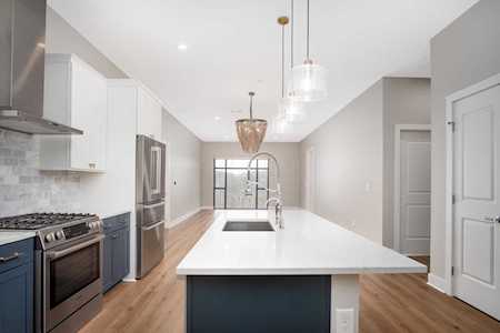 6745 Longshore Street Dublin, OH 43017
