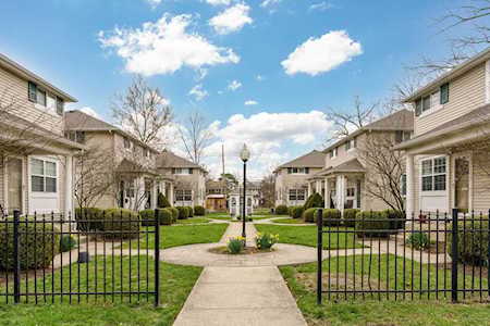 215 Delhi Avenue Columbus, OH 43202