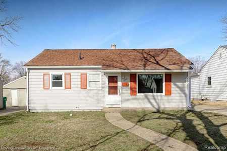 580 Kennedy Ave Ypsilanti Twp, MI 48198
