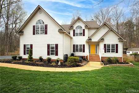 3163 Huguenot Pointe Dr Powhatan, VA 23139