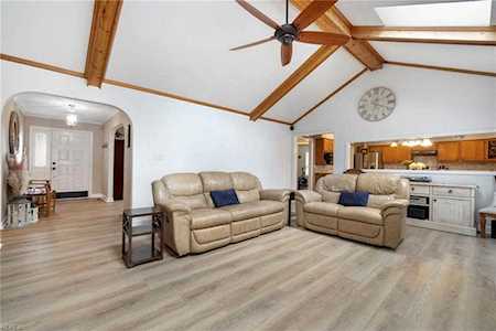 2564 Tree Garden Way Virginia Beach, VA 23456