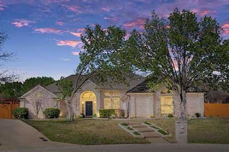 8805 Saint Annes Court Fort Worth, TX 76179