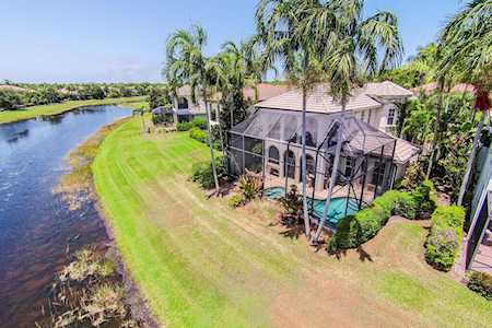 705 Bocce Court Palm Beach Gardens, FL 33410