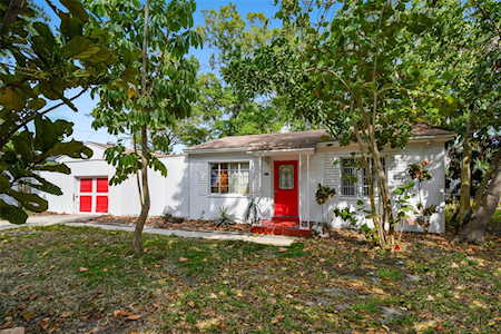 1518 57th St S Gulfport, FL 33707