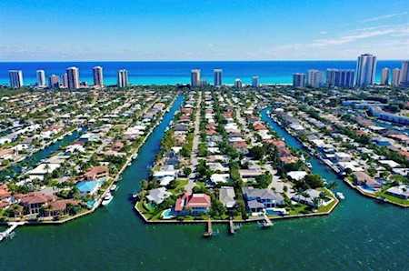 1112 Coral Way Singer Island, FL 33404