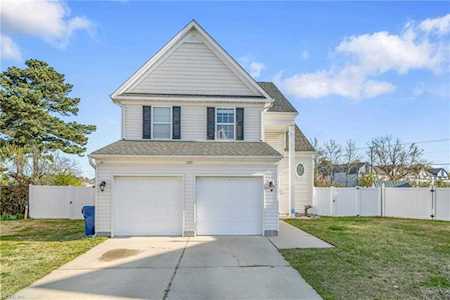 1520 Three Gait Trl Virginia Beach, VA 23453