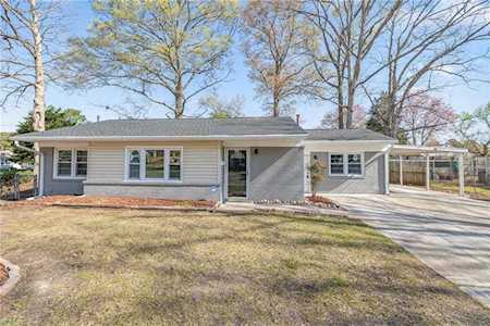 3108 Silina Dr Virginia Beach, VA 23452