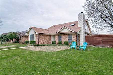 313 Lakewood Court Coppell, TX 75019