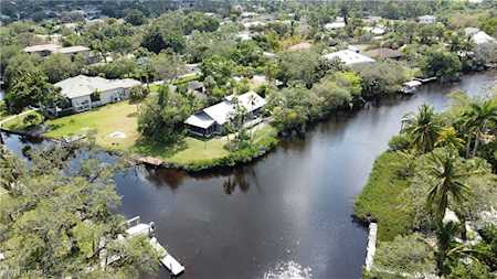 27254 Tennessee St Bonita Springs, FL 34135