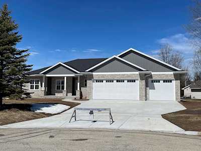 3181 Morningwoods Ct Green Bay, City of Green Bay, WI 54311
