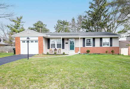 888 Kenridge Court Columbus, OH 43220