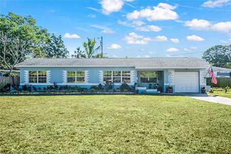 1125 Meadowlawn Dr N St. Petersburg, FL 33702
