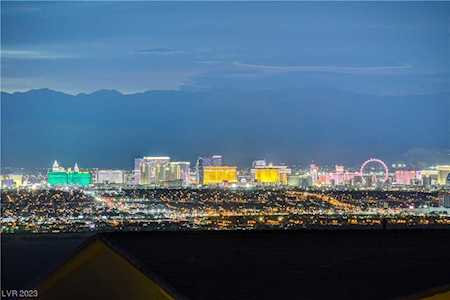 29 Hilltop Crest St Henderson, NV 89011