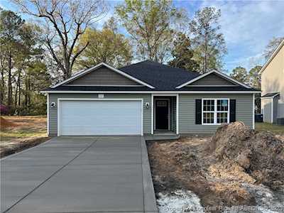 311 W Sixth Ave Raeford, NC 28376