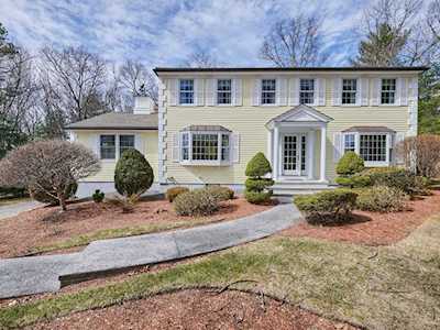 12 Cricket Circle Andover, MA 01810