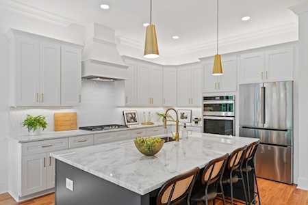 1244 Thomas St Nashville, TN 37210