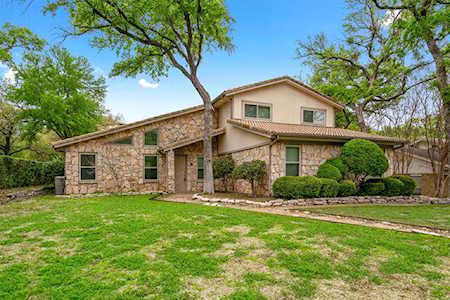 1101 Wayland Drive Arlington, TX 76012