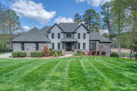 164 Polpis Rd Mooresville, NC 28117