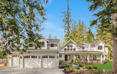 25004 NE 18th St Sammamish, WA 98074