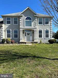 19 Howard St Carneys Point, NJ 08069