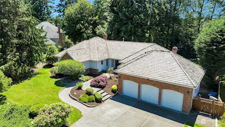 2926 184th Place SE Bothell, WA 98012