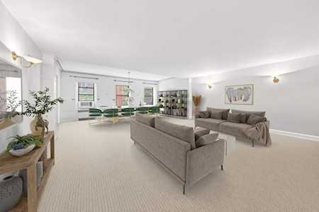 20 E Plaza St #B2 Brooklyn, NY 11238