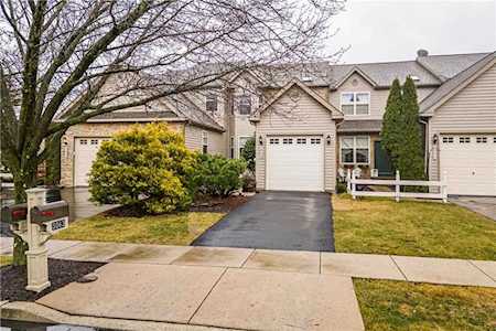 3063 Village Dr Center Valley, PA 18034