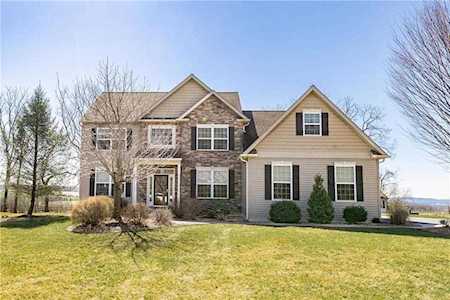 485 Arthurs Ct Nazareth, PA 18064