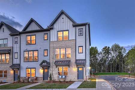 15020 Bayou Dr Charlotte, NC 28277
