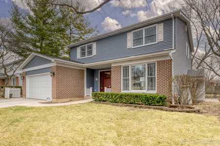 602 Harlowe Ct Naperville, IL 60565