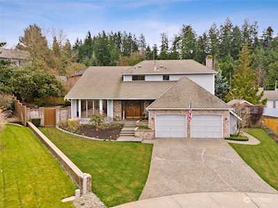 5133 Mill Pond Loop SE Auburn, WA 98092