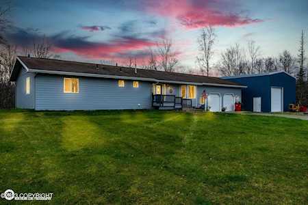 8614 E Highlander Circle Palmer, AK 99645