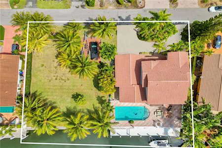 3316 NE 37th St Fort Lauderdale, FL 33308