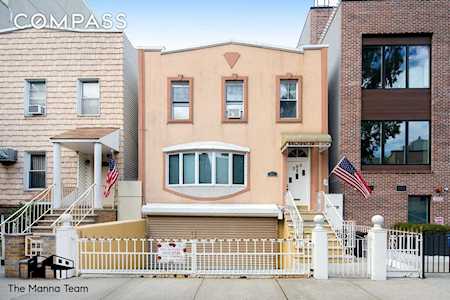 263 Ainslie St Brooklyn, NY 11211