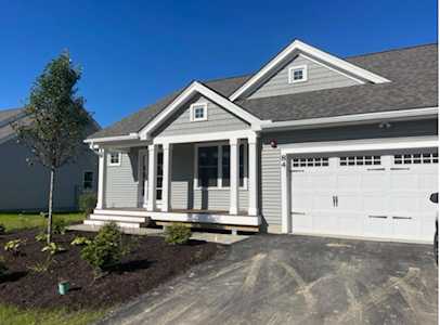 84 Three Ponds Dr #84 Brentwood, NH 03833