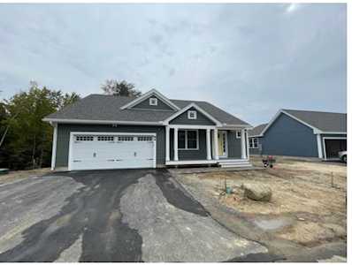 86 Three Ponds Dr #86 Brentwood, NH 03833