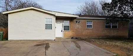 505 N Davis Drive Arlington, TX 76012