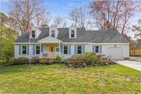 2820 Hidden Lake Dr Williamsburg, VA 23185