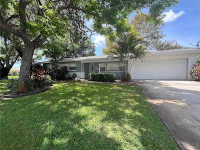 2100 Winchester Rd N St. Petersburg, FL 33710