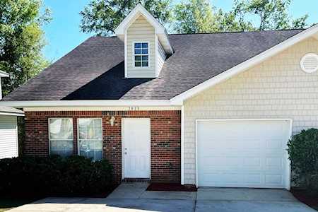 1913 Nena Hills Dr Tallahassee, FL 32304