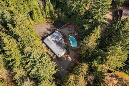 19920 178th Ave NE Woodinville, WA 98072