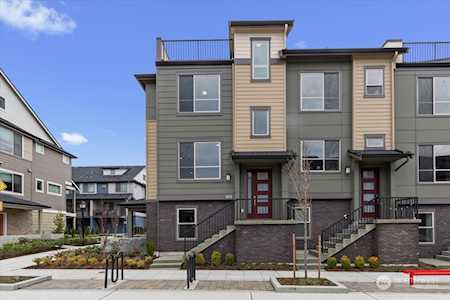 1134 7th Ave NE Issaquah, WA 98029