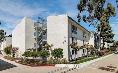 607 S Prospect Ave #104 Redondo Beach, CA 90277
