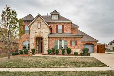 726 Dry Canyon Drive Frisco, TX 75036