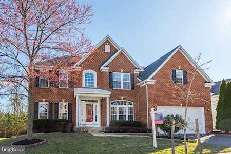 7609 Foxtrail Ct Hanover, MD 21076
