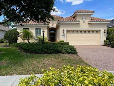 10744 Trophy Dr Englewood, FL 34223