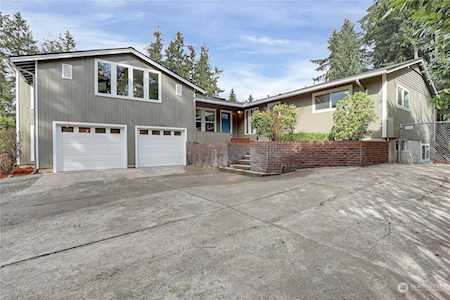 12921 Military Rd E Puyallup, WA 98374