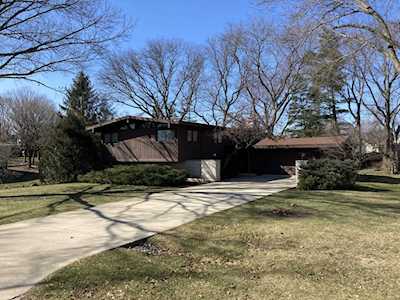 3S118 Blackcherry Ln Glen Ellyn, IL 60137