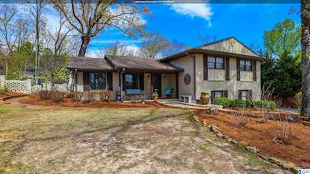 649 Paden Drive Vestavia Hills, AL 35226
