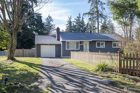 35901 11th Ave SW Federal Way, WA 98023